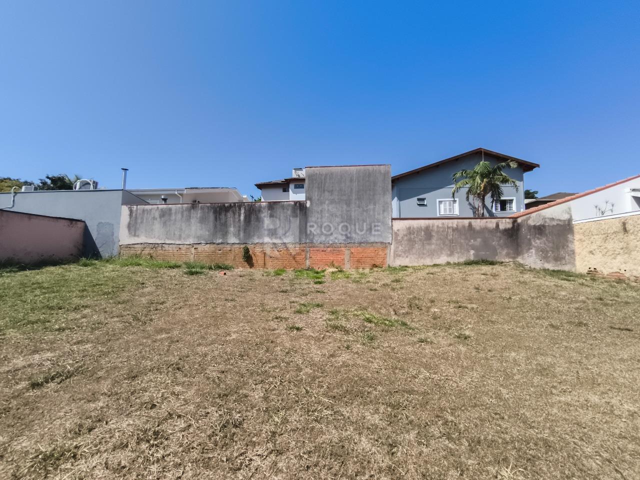 Terreno em condomínio à venda no bairro Jardim Colinas de São João: 