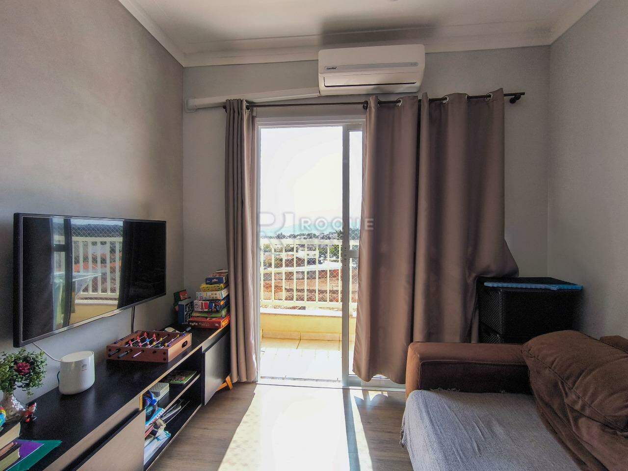 Apartamento à venda no bairro Chácaras Antonieta: SALA DE ESTAR