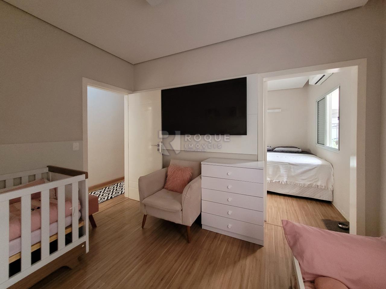 Casa em condomínio à venda no bairro Parque Residencial Roland: DORMITÓRIO 1 