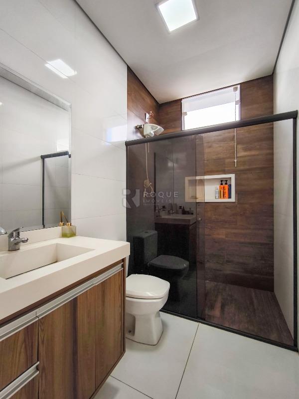 Casa Residencial à venda no bairro Jardim Campo Verde I: WC SUÍTE