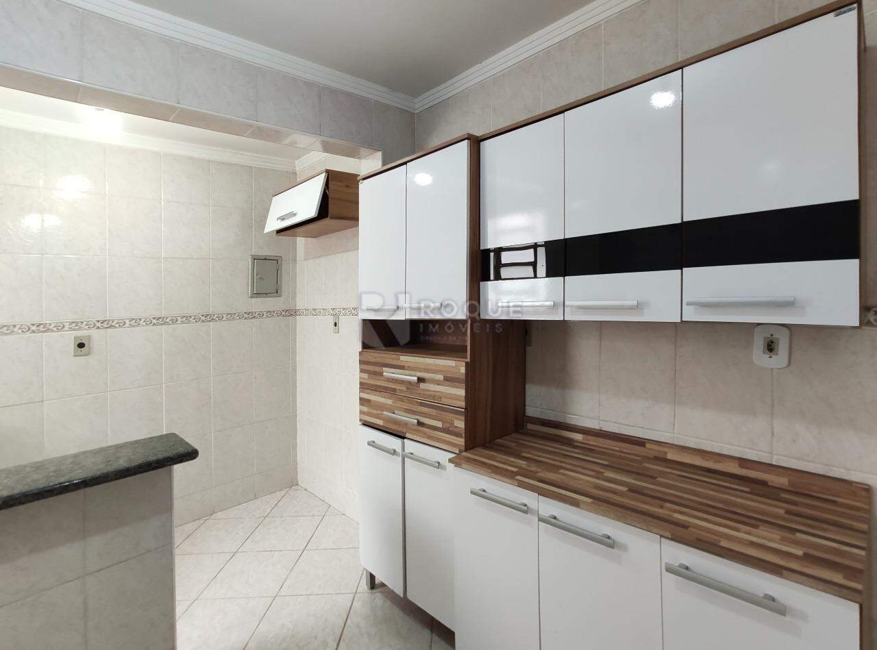 Apartamento à venda no bairro Itaipu: Cozinha 
