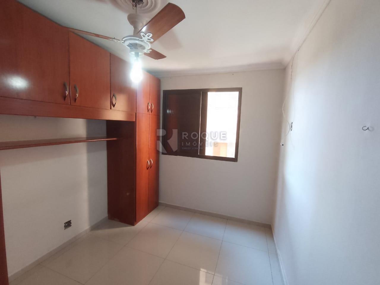 Apartamento à venda no bairro Jardim Ipiranga: Dormitório 2