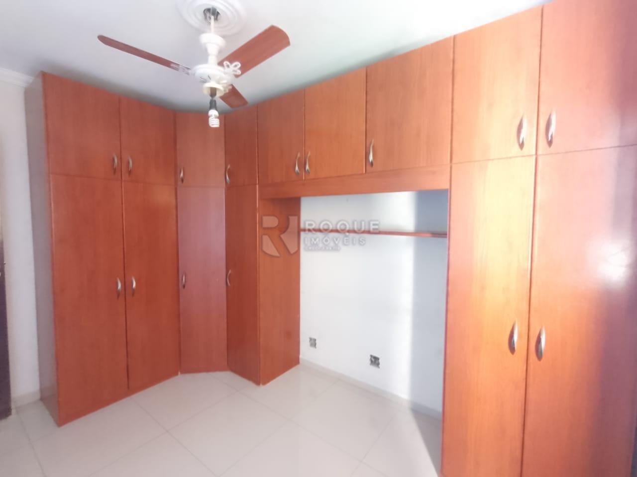 Apartamento à venda no bairro Jardim Ipiranga: Armário dormitório 2
