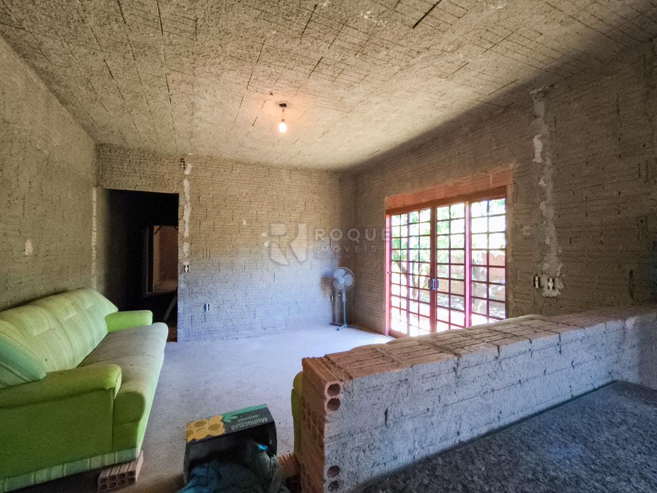 Chácara à venda no bairro Pires de Cima: SALA DE ESTAR