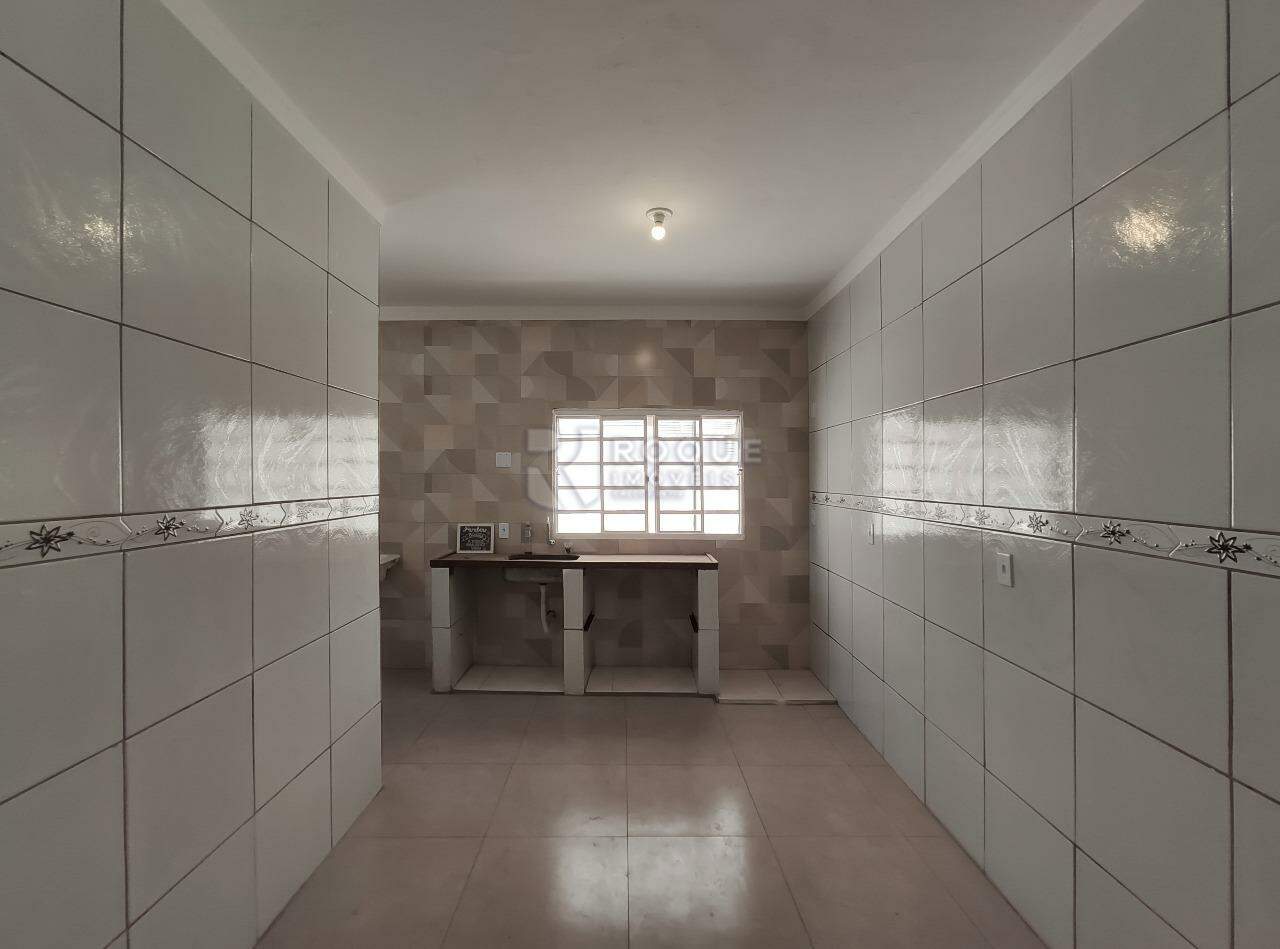 Casa Residencial para aluguel no bairro Jardim Residencial Guimarães: Cozinha 