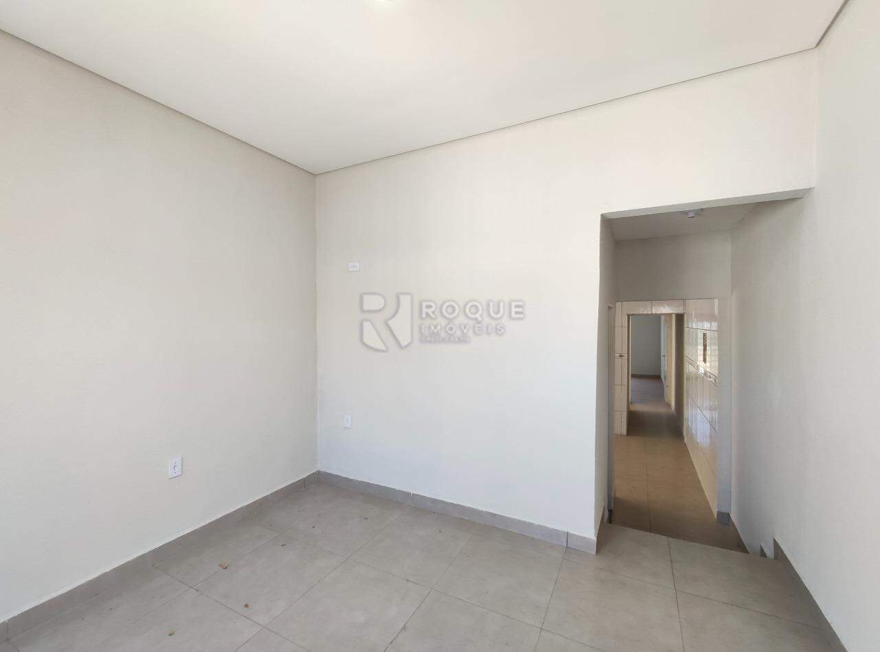 Casa Residencial para aluguel no bairro Jardim Residencial Guimarães: Sala 