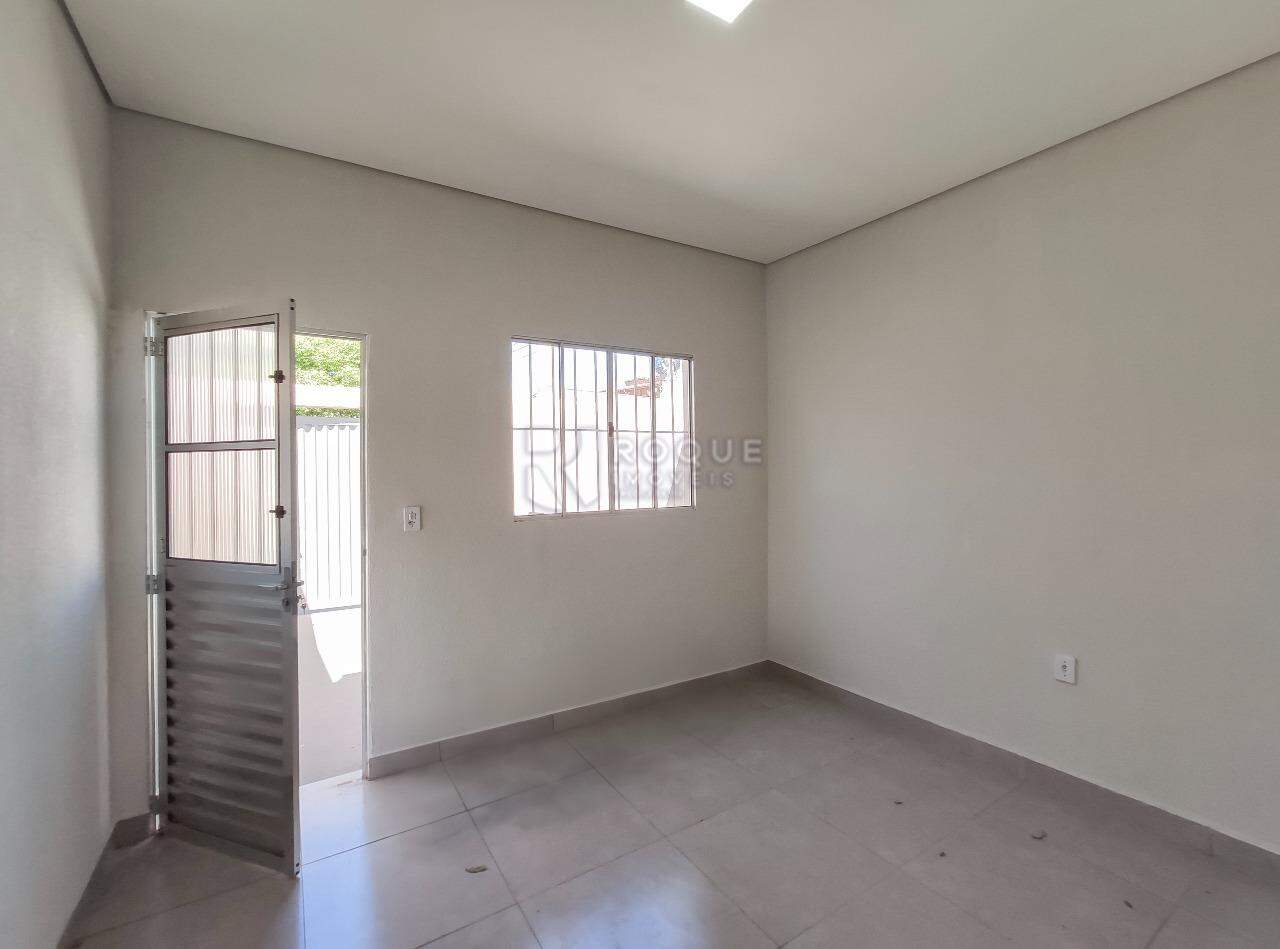 Casa Residencial para aluguel no bairro Jardim Residencial Guimarães: Sala 