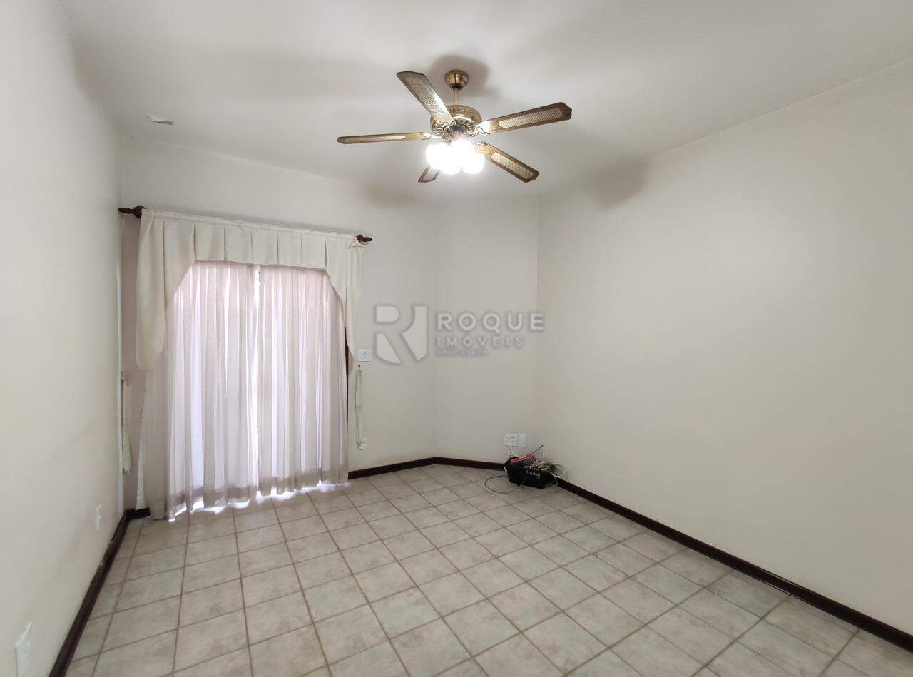 Casa Residencial para aluguel no bairro Vila Cristovam: Copa