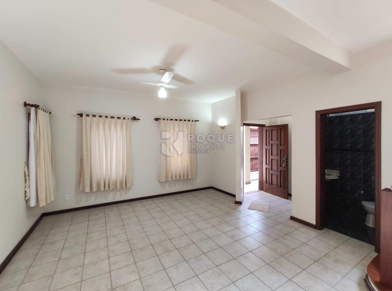 Casa Residencial para aluguel no bairro Vila Cristovam: Sala
