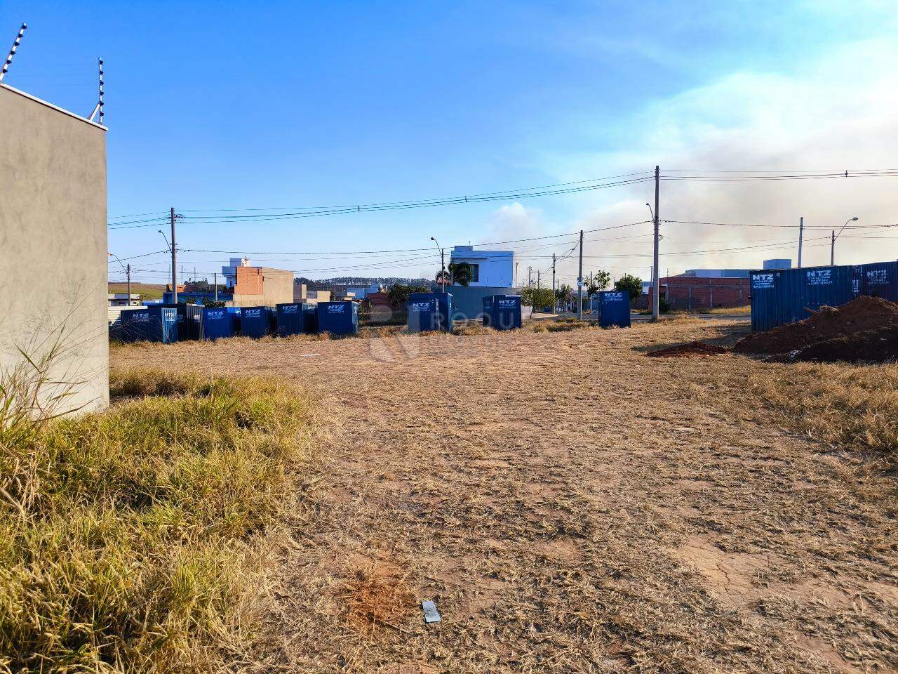 Terreno à venda no bairro Jardim Campo Verde II: 