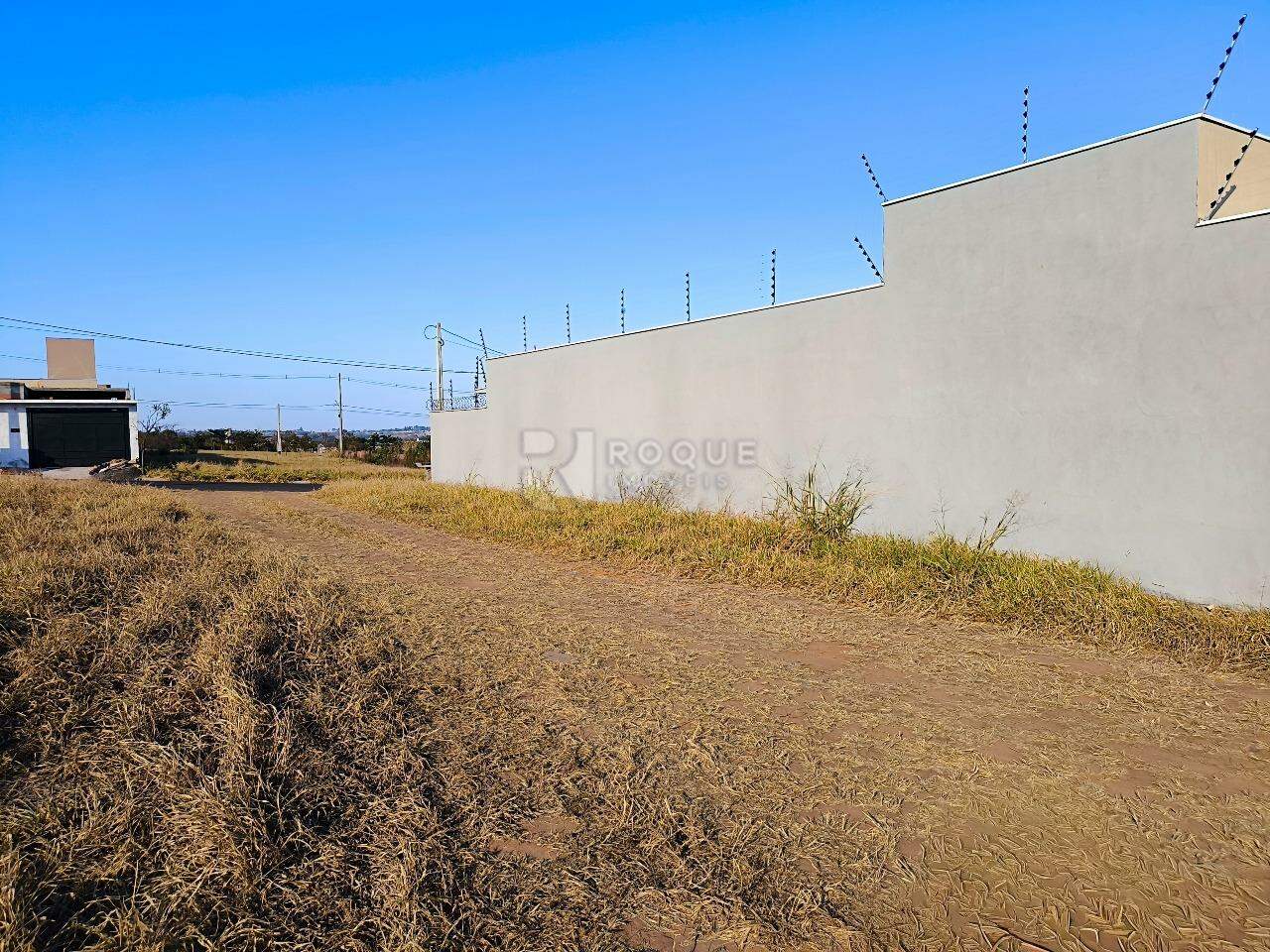 Terreno à venda no bairro Jardim Campo Verde II: 