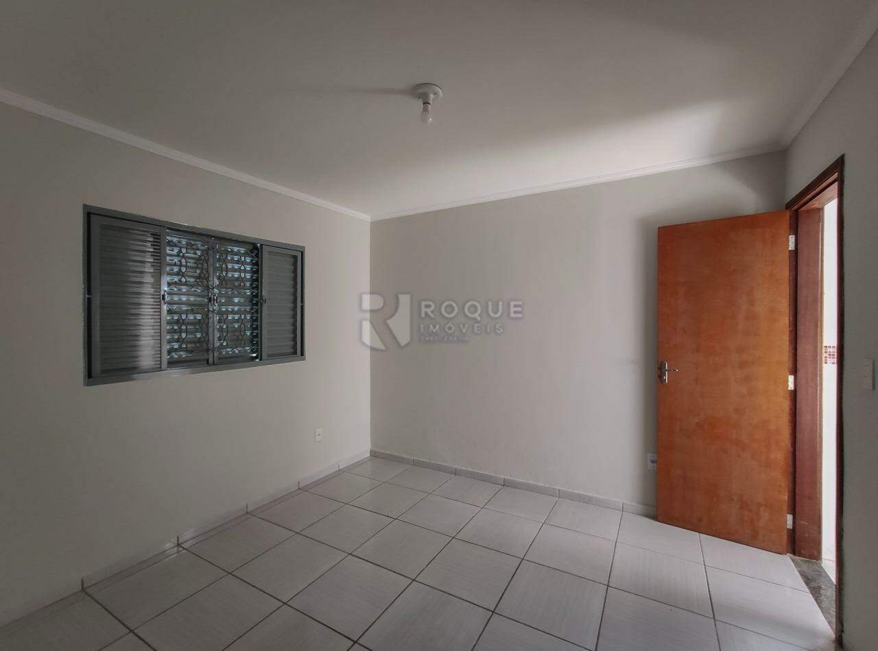 Casa Residencial à venda no bairro Parque Residencial Abílio Pedro: Dormitório 2 suíte