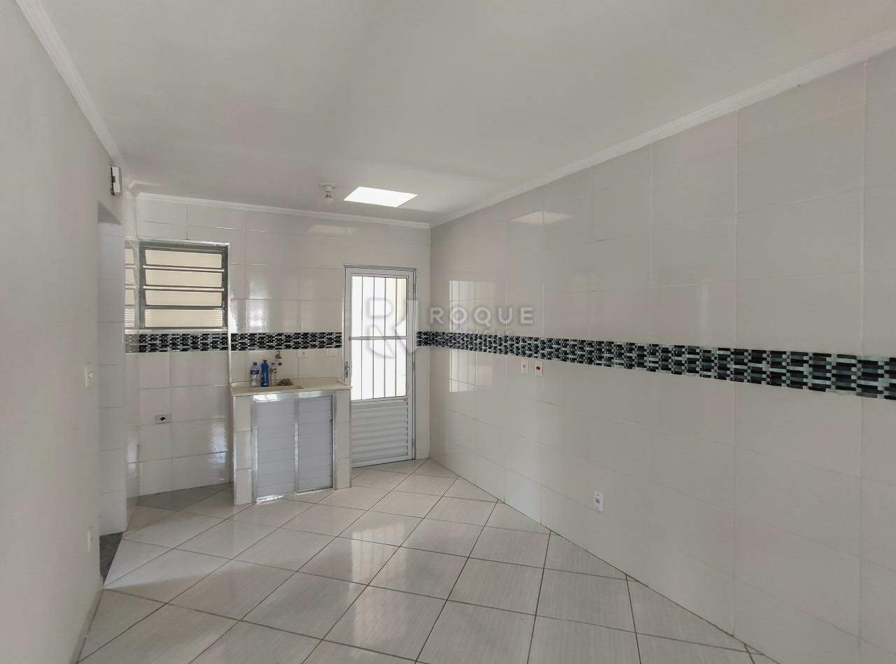 Casa Residencial à venda no bairro Parque Residencial Abílio Pedro: Cozinha