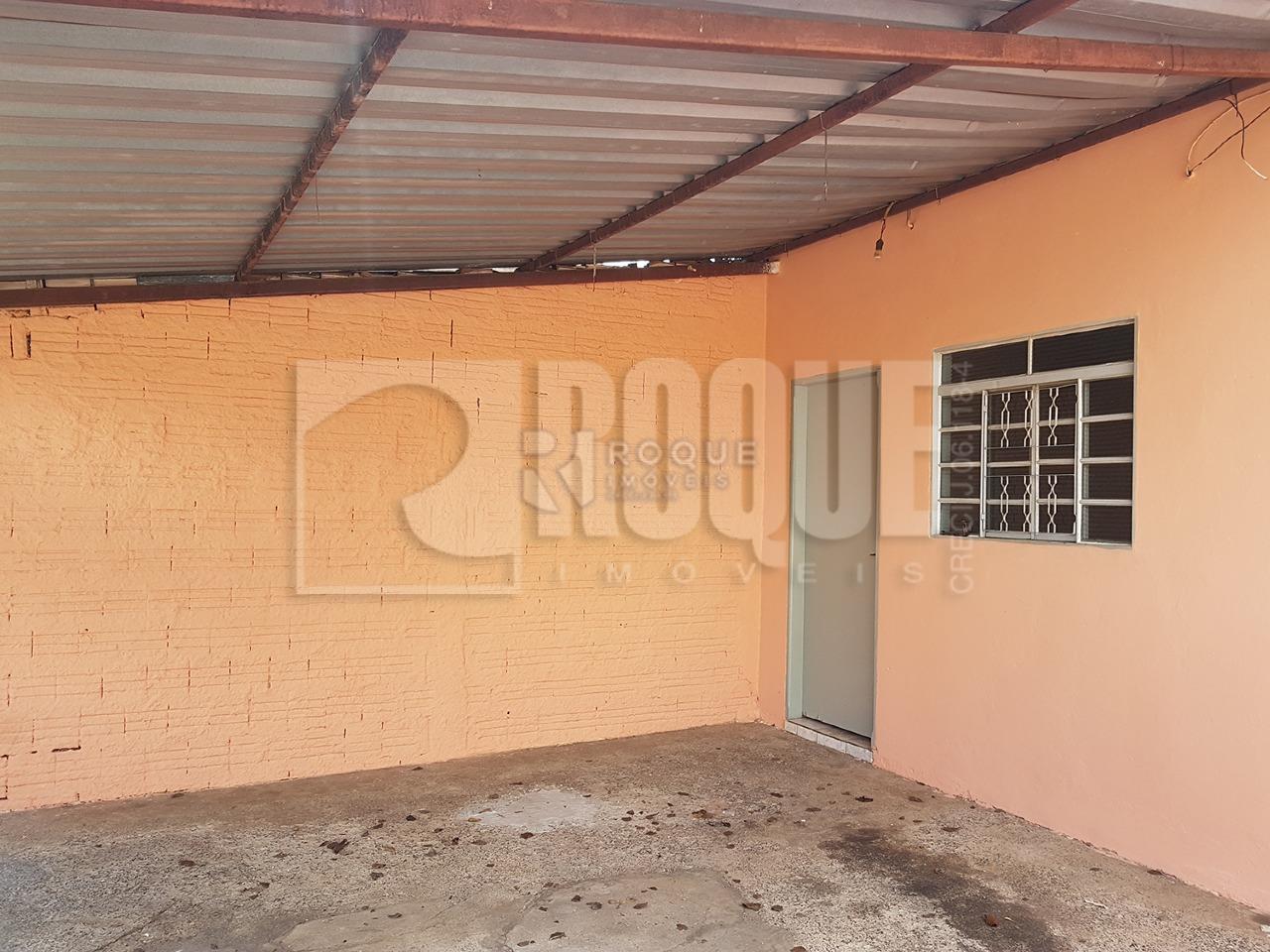 Casa Residencial para aluguel no bairro Jardim Perola: Garagem