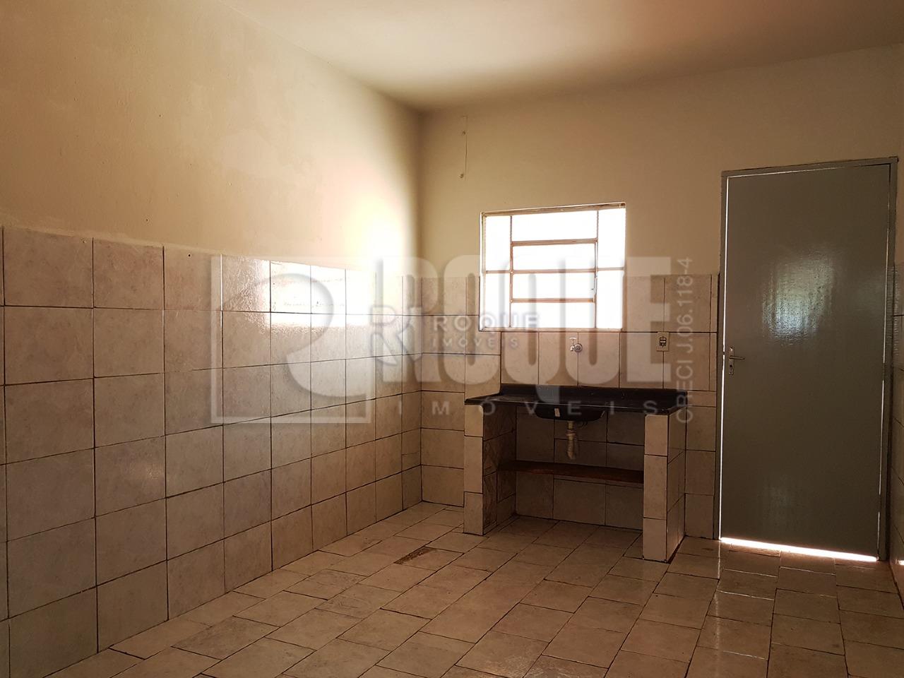 Casa Residencial para aluguel no bairro Jardim Perola: Cozinha