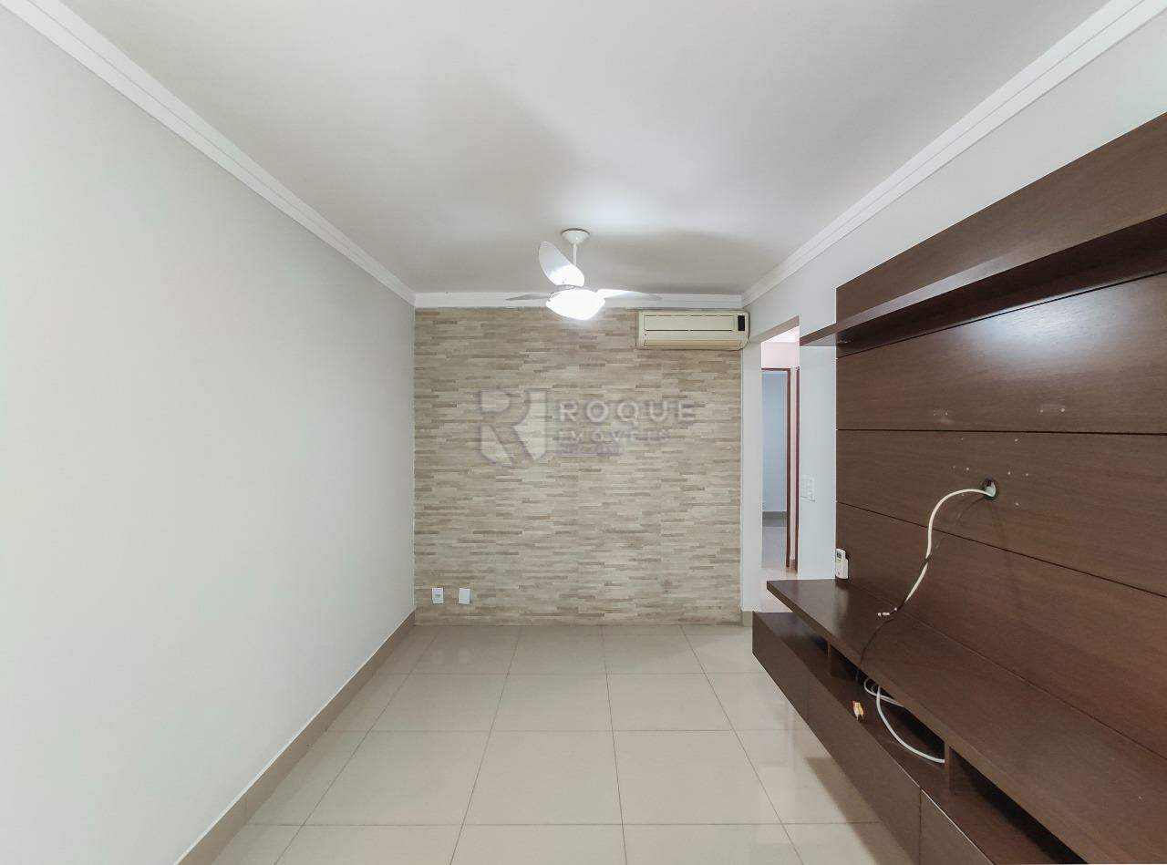 Apartamento à venda no bairro Vila Paulista: Sala 