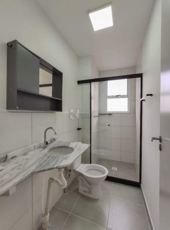 Apartamento para aluguel no bairro Jardim do Lago: WC suíe 