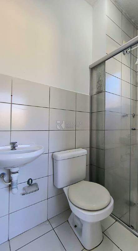 Apartamento para aluguel no bairro Jardim Parque Novo Mundo: Wc social 
