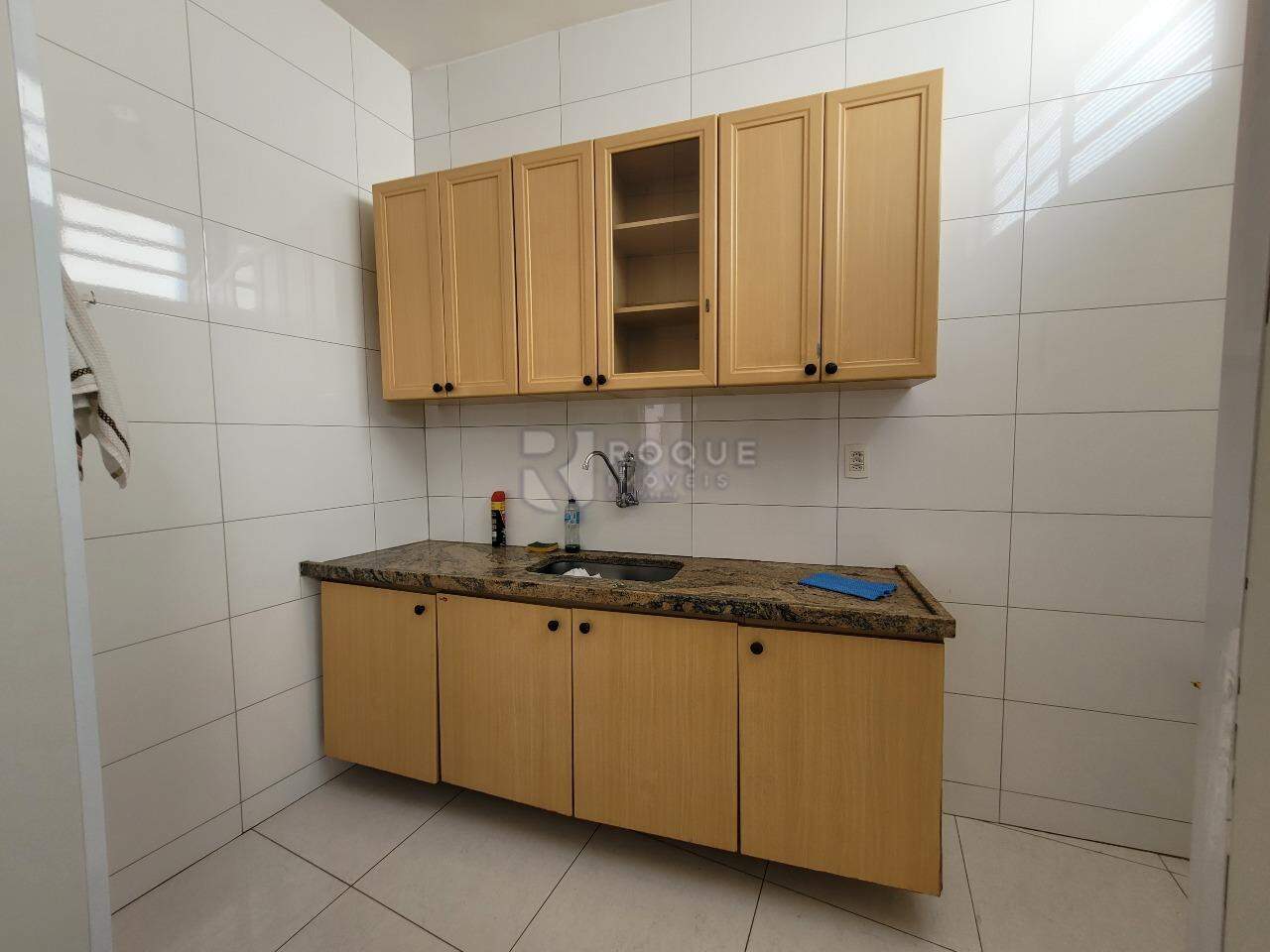 Casa Residencial à venda no bairro Centro: COZINHA
