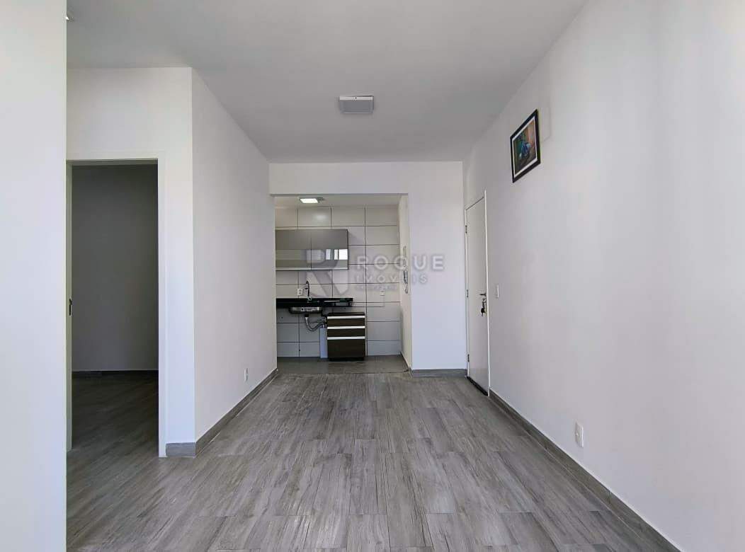 Apartamento para aluguel no bairro Vale das Esmeraldas: Sala