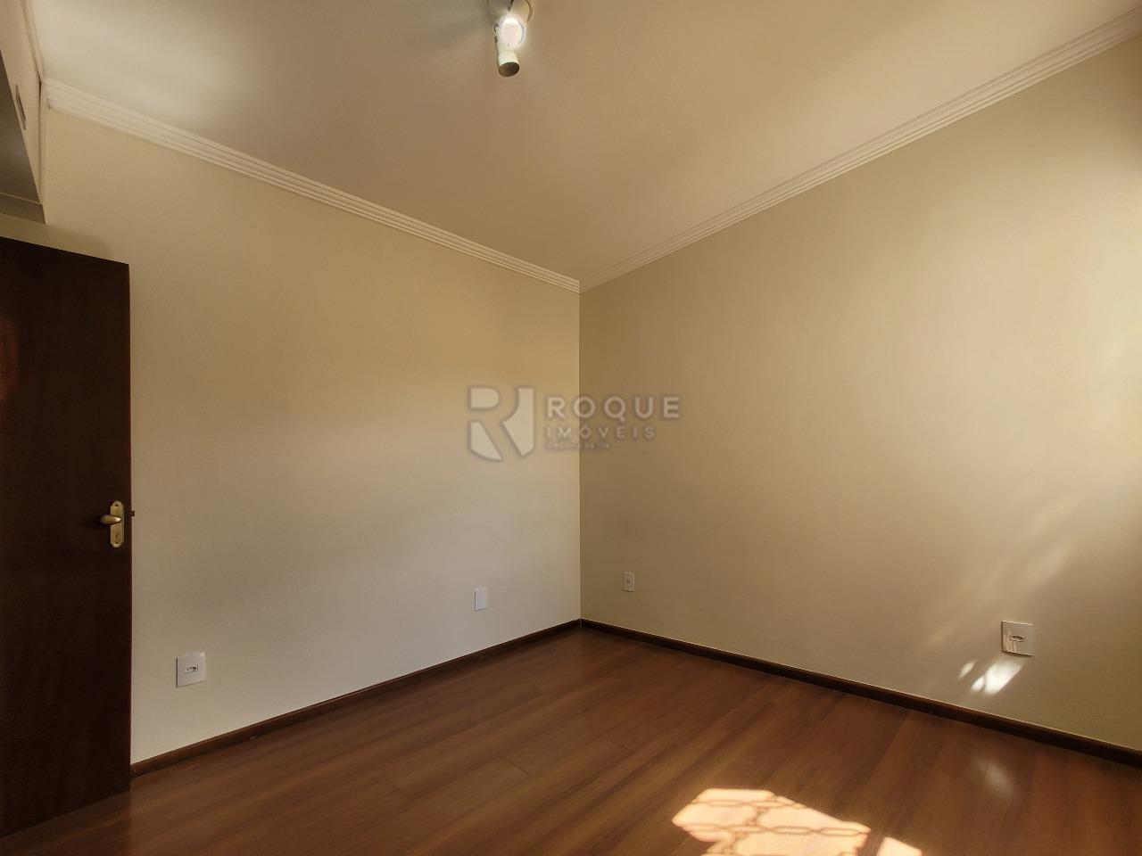 Casa Residencial à venda no bairro Jardim Nereide: DORMITÓRIO 1