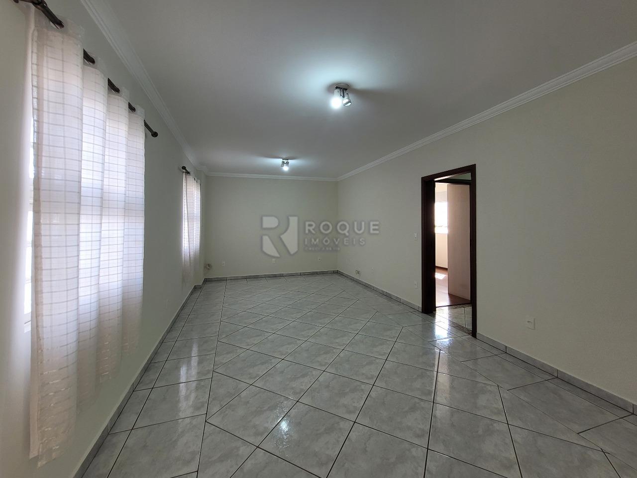 Casa Residencial à venda no bairro Jardim Nereide: SALA DE ESTAR