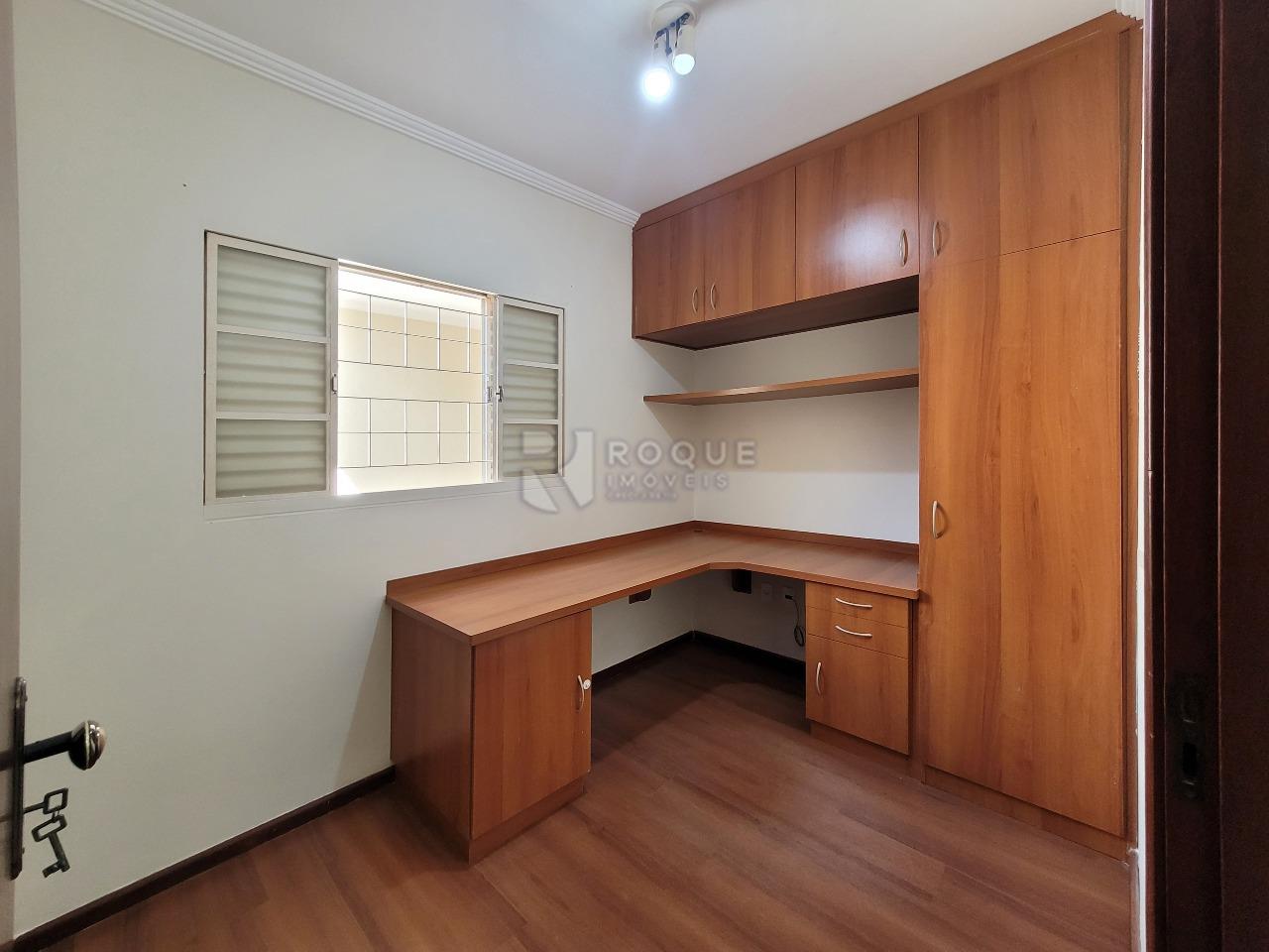 Casa Residencial à venda no bairro Jardim Nereide: DORMITÓRIO 2