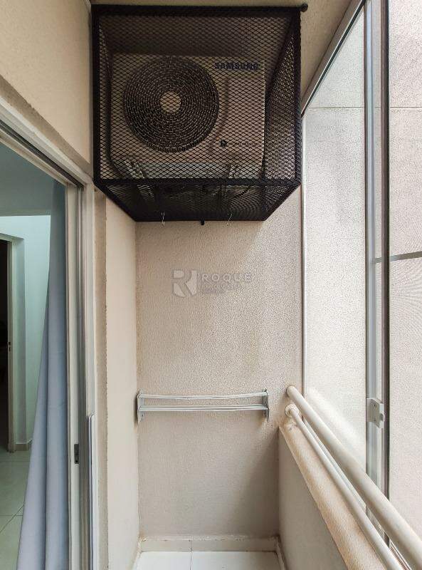 Apartamento para aluguel no bairro Vila Queiroz: Sacada 