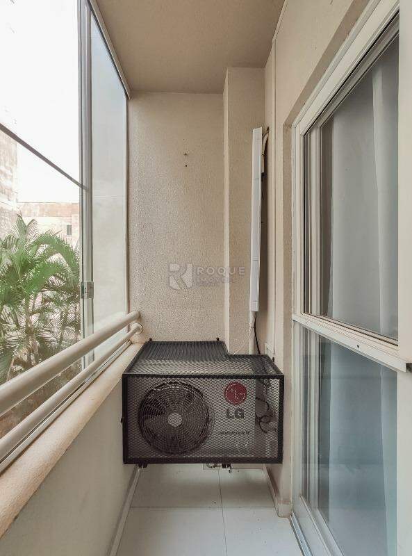 Apartamento para aluguel no bairro Vila Queiroz: Sacada 