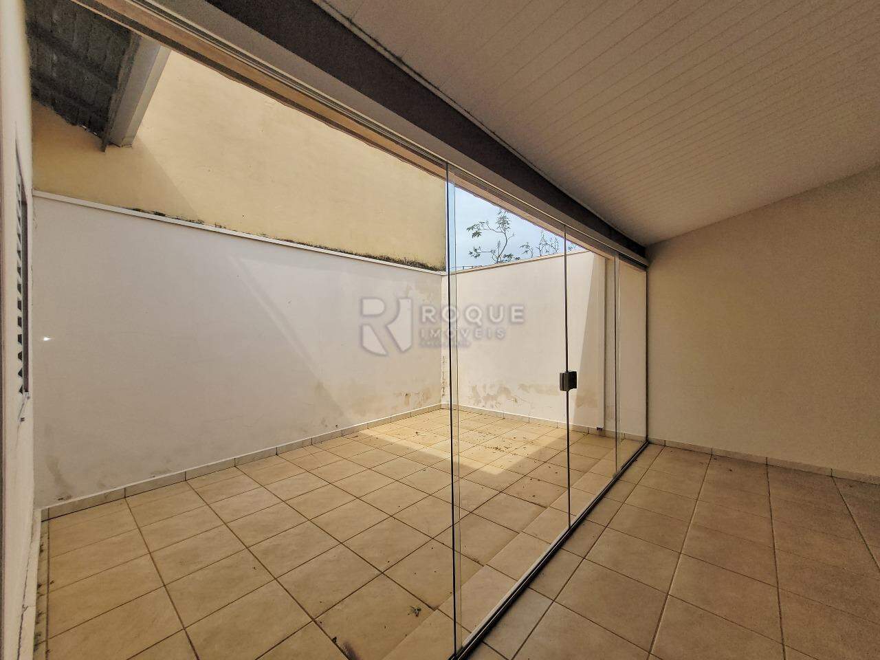 Casa em condomínio à venda no bairro Parque Residencial Santa Eulália: QUINTAL