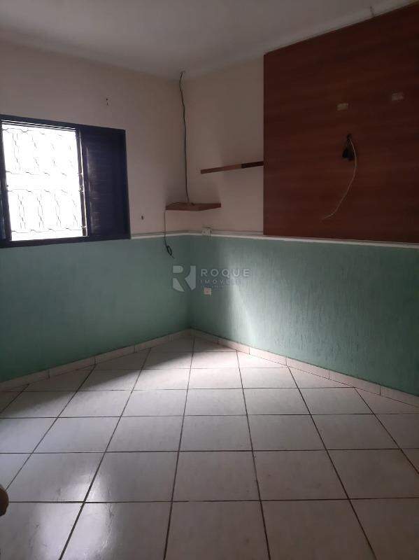 Casa Residencial à venda no bairro Jardim Lago Azul: quarto Casal 
