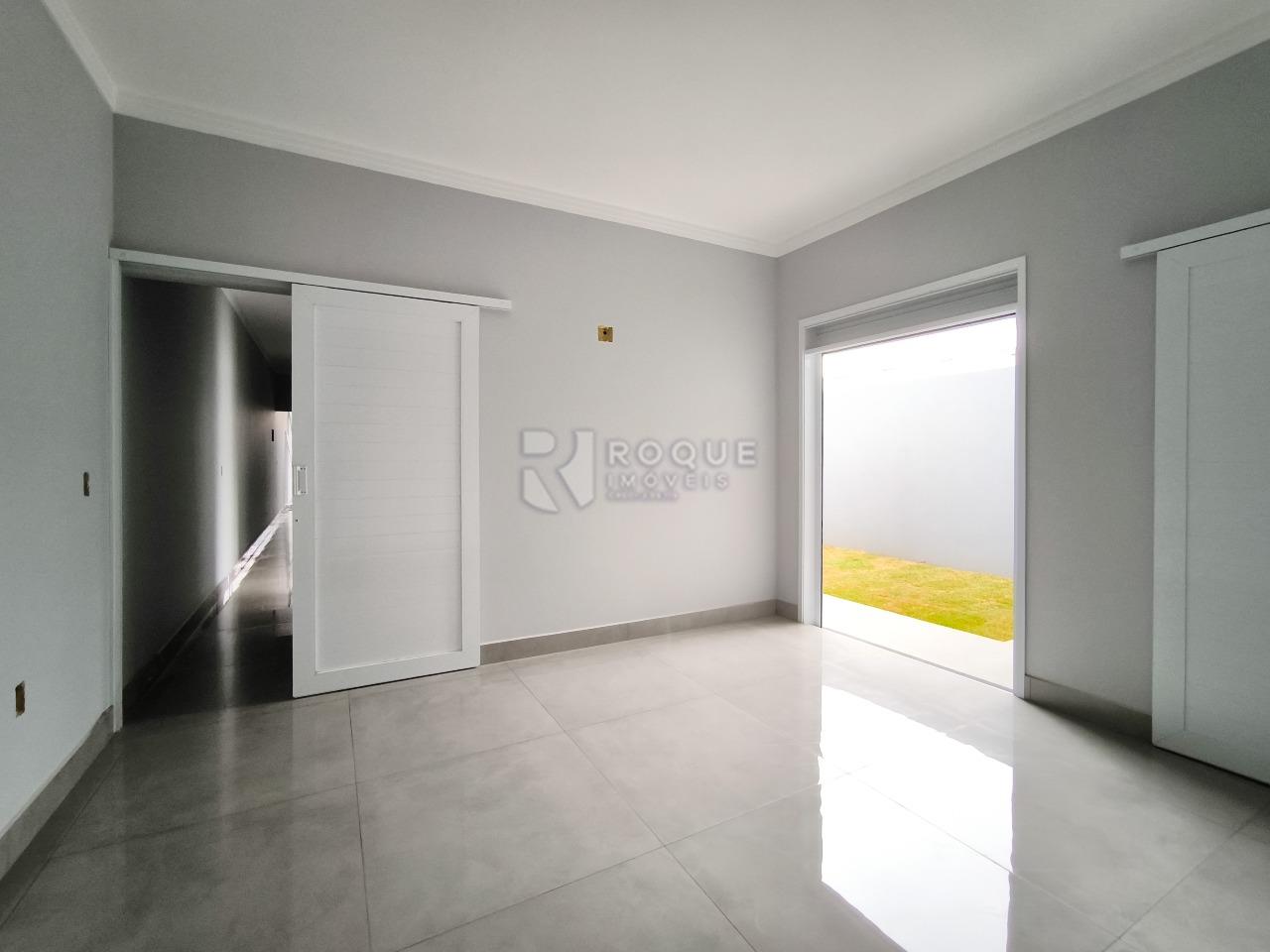 Casa Residencial à venda no bairro Jardim Santa Adélia: SUÍTE