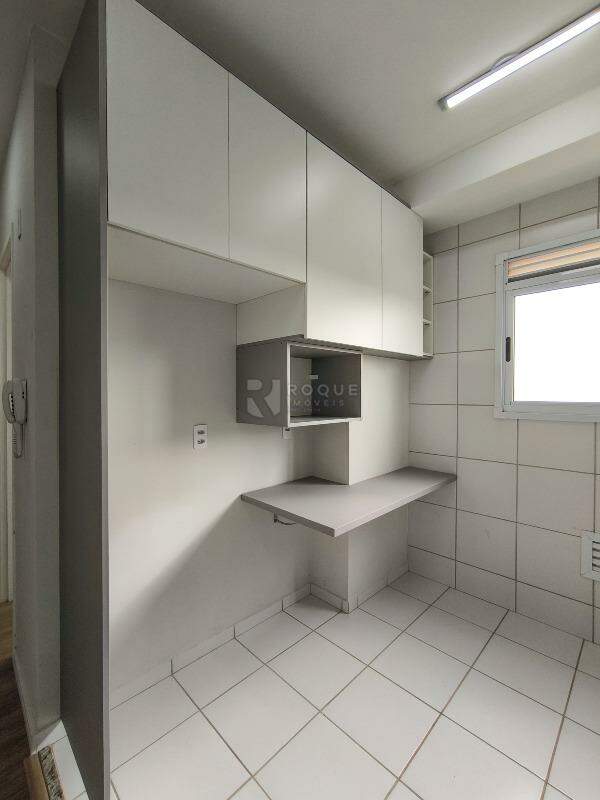 Apartamento para aluguel no bairro Condomínio Varandas: COZINHA