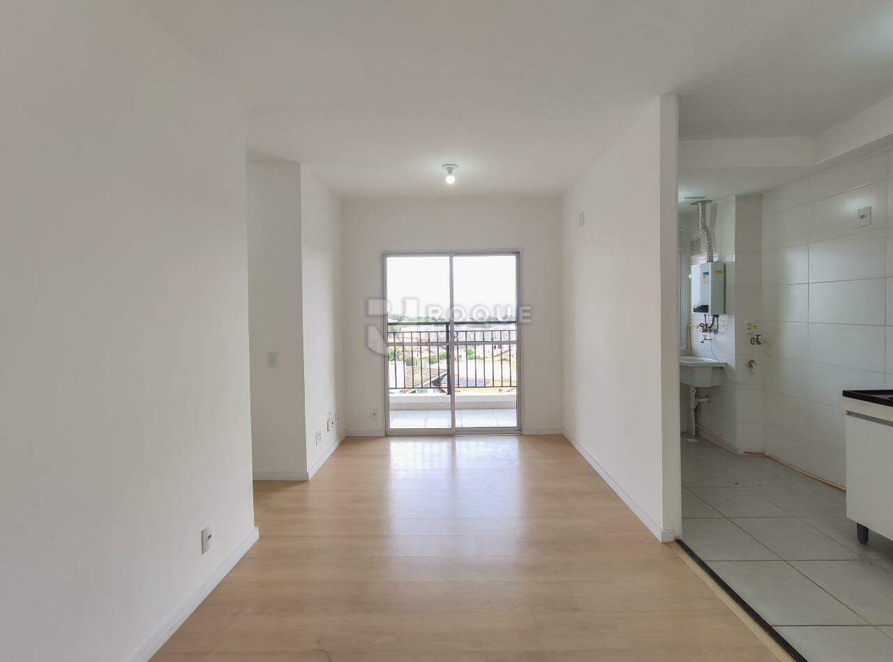 Apartamento para aluguel no bairro Jardim Santa Adélia: Sala 