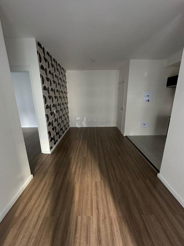 Apartamento para aluguel no bairro Jardim Santa Adélia: Sala