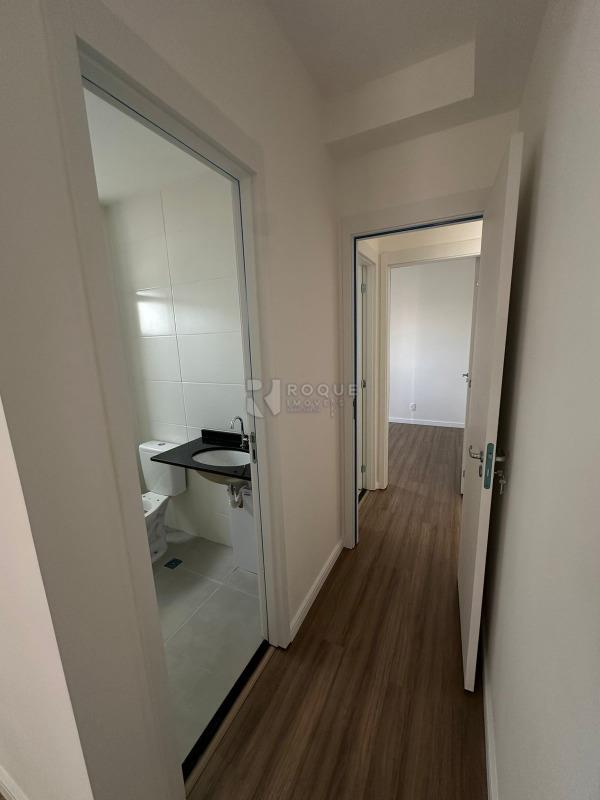 Apartamento para aluguel no bairro Jardim Santa Adélia: Hall