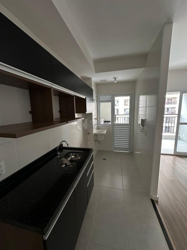 Apartamento para aluguel no bairro Jardim Santa Adélia: Cozinha