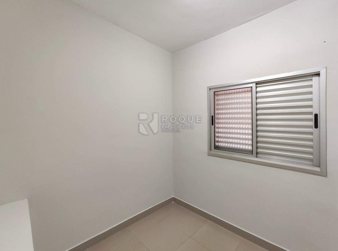 Apartamento para aluguel no bairro Chácaras Antonieta: Dormitório 2