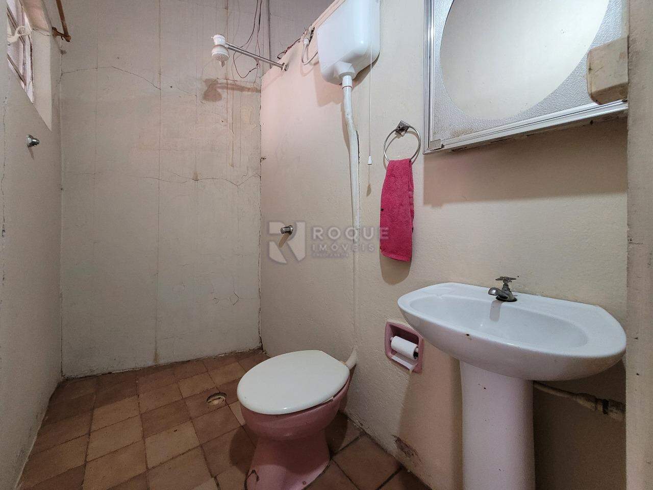 Casa Residencial à venda no bairro Parque Residencial Aeroporto: BANHEIRO EDÍCULA