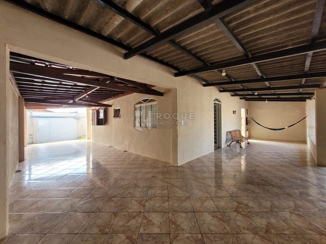 Casa Residencial à venda no bairro Parque Residencial Aeroporto: GARAGEM