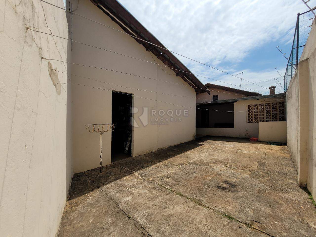 Casa Residencial à venda no bairro Parque Residencial Aeroporto: EDÍCULA