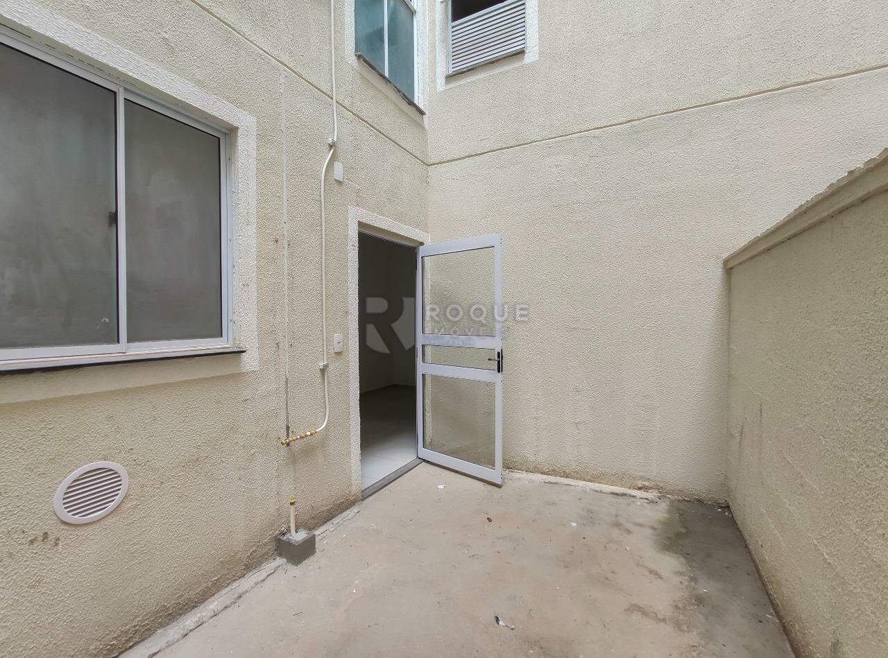Apartamento para aluguel no bairro Fazenda Duas Barras: Área externa