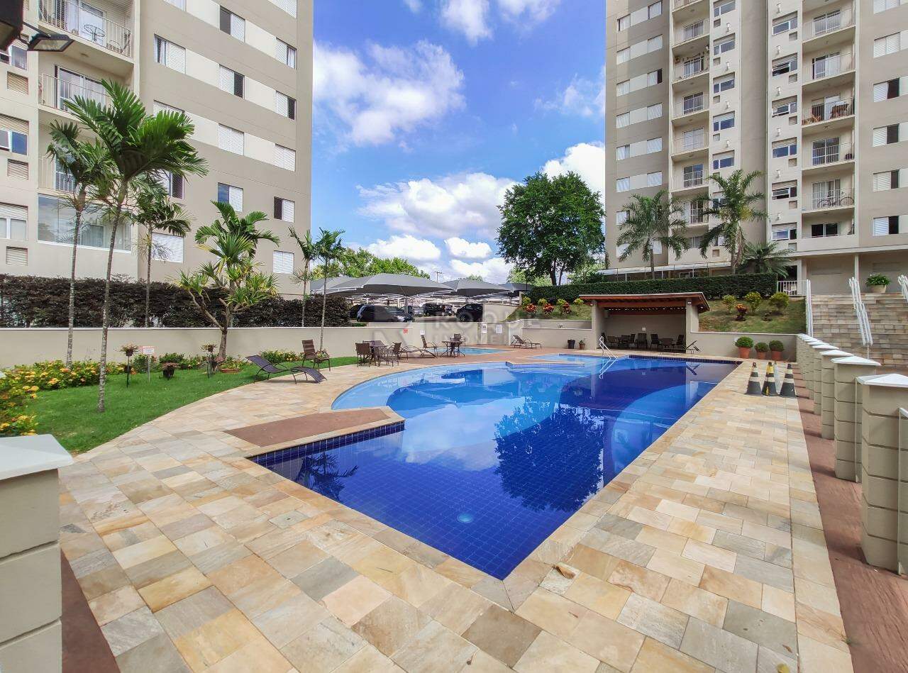 Apartamento à venda no bairro Jardim Esmeralda: Área do condomínio 