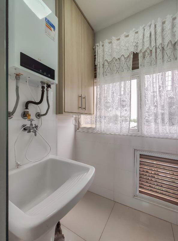 Apartamento à venda no bairro Jardim Esmeralda: Área de serviço 