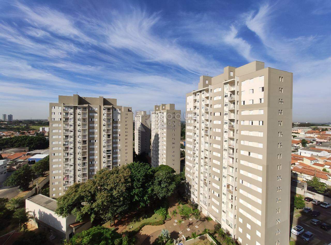Apartamento à venda no bairro Jardim Esmeralda: Área do condomínio 