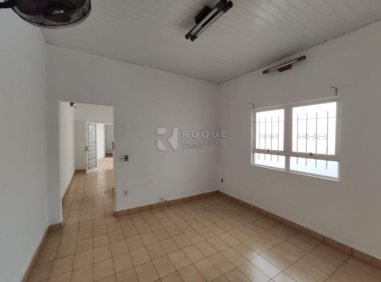 Casa Residencial para aluguel no bairro Centro: Sala 3