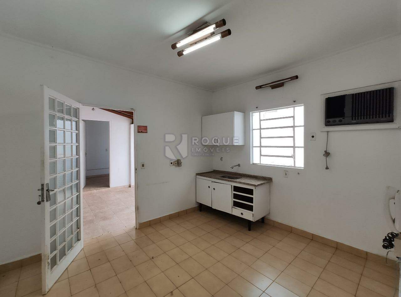 Casa Residencial para aluguel no bairro Centro: Cozinha 