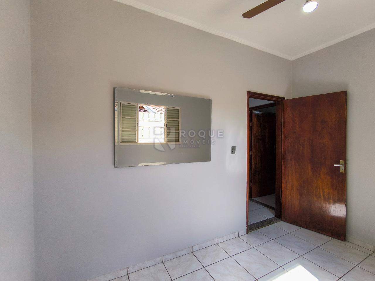 Casa Residencial à venda no bairro Jardim Alvorada: DORMITÓRIO 2