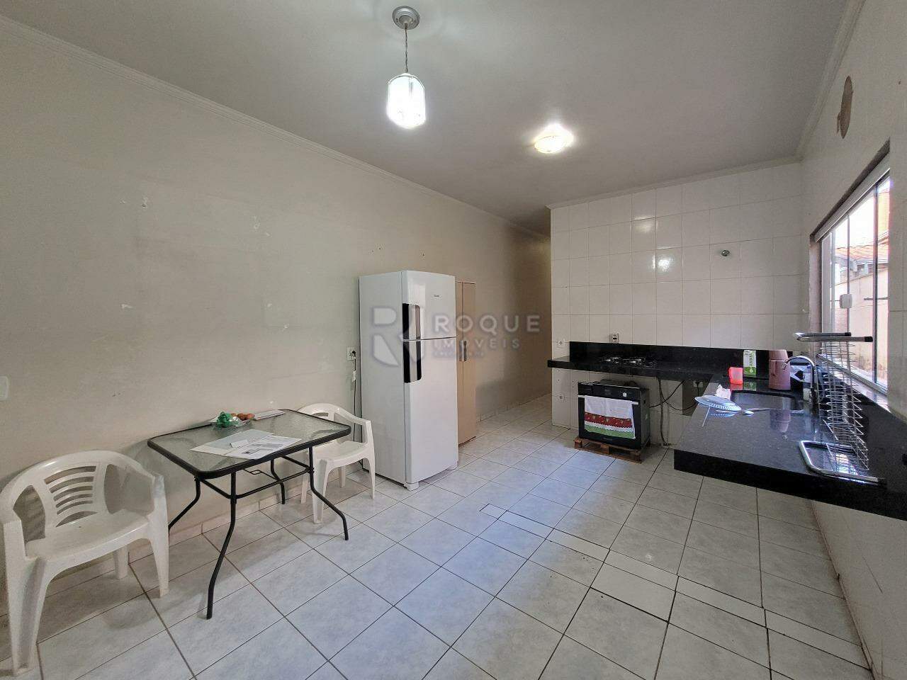 Casa Residencial à venda no bairro Vila Limeiranea: COZINHA