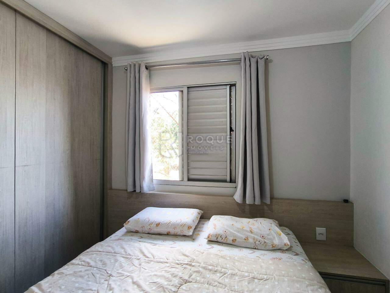 Apartamento à venda no bairro Jardim Residencial Recanto Alvorada: DORMITÓRIO 1